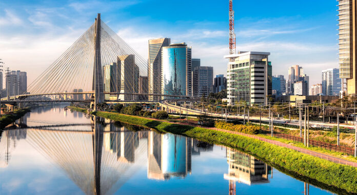 De São Paulo para o Brasil: Atelex Telecom anuncia novos serviços para clientes em todo o Brasil